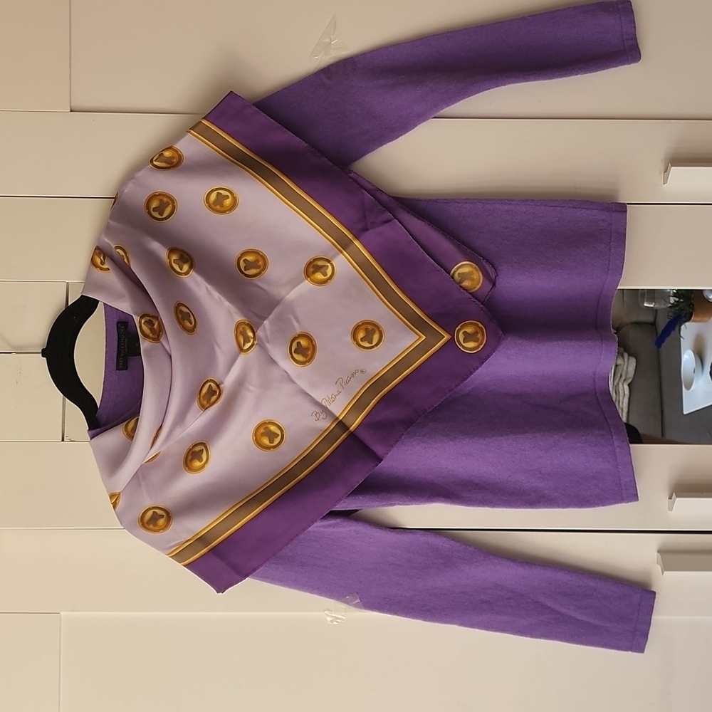 100% Cashmere sweater with matching Pashma Picasso scarf